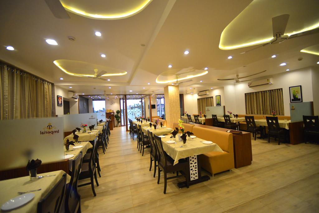 The Grand Imperial Hotel Morbi 外观 照片