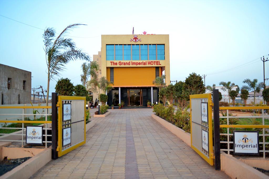 The Grand Imperial Hotel Morbi 外观 照片